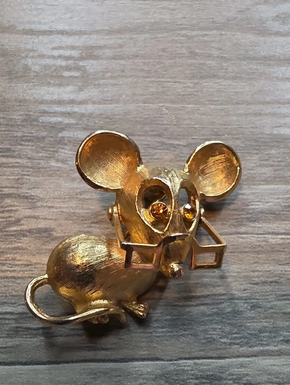 Gold Mouse Figurine with Moveable Glasses And Crystal Eyes Brooch